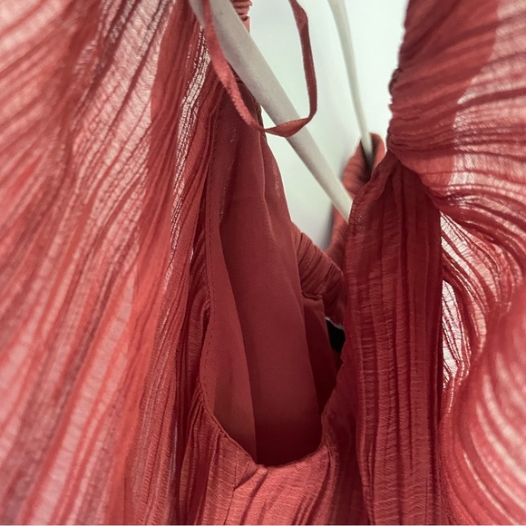 Off the shoulder shirt - Picture 3 of 3